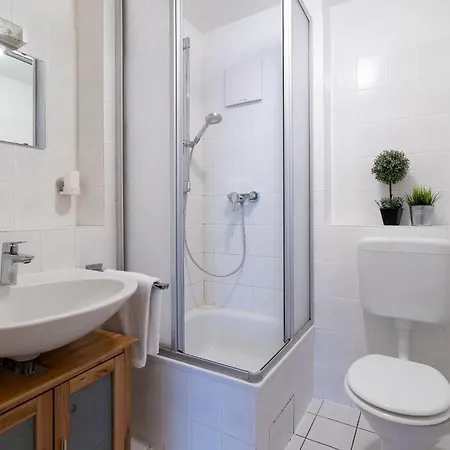 An Der Aue 6a, 16 Apartment